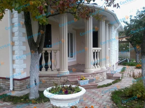 Колонны из пенопласта для фасадного декора Колонны из пенопласта для фасадного декора